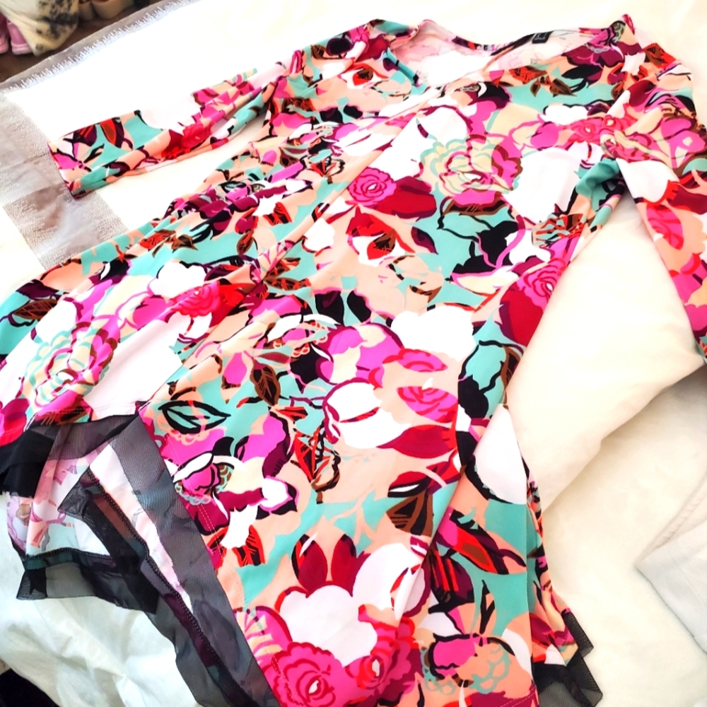 ATTITUDES by Renee PUNK MULTI TOP size M